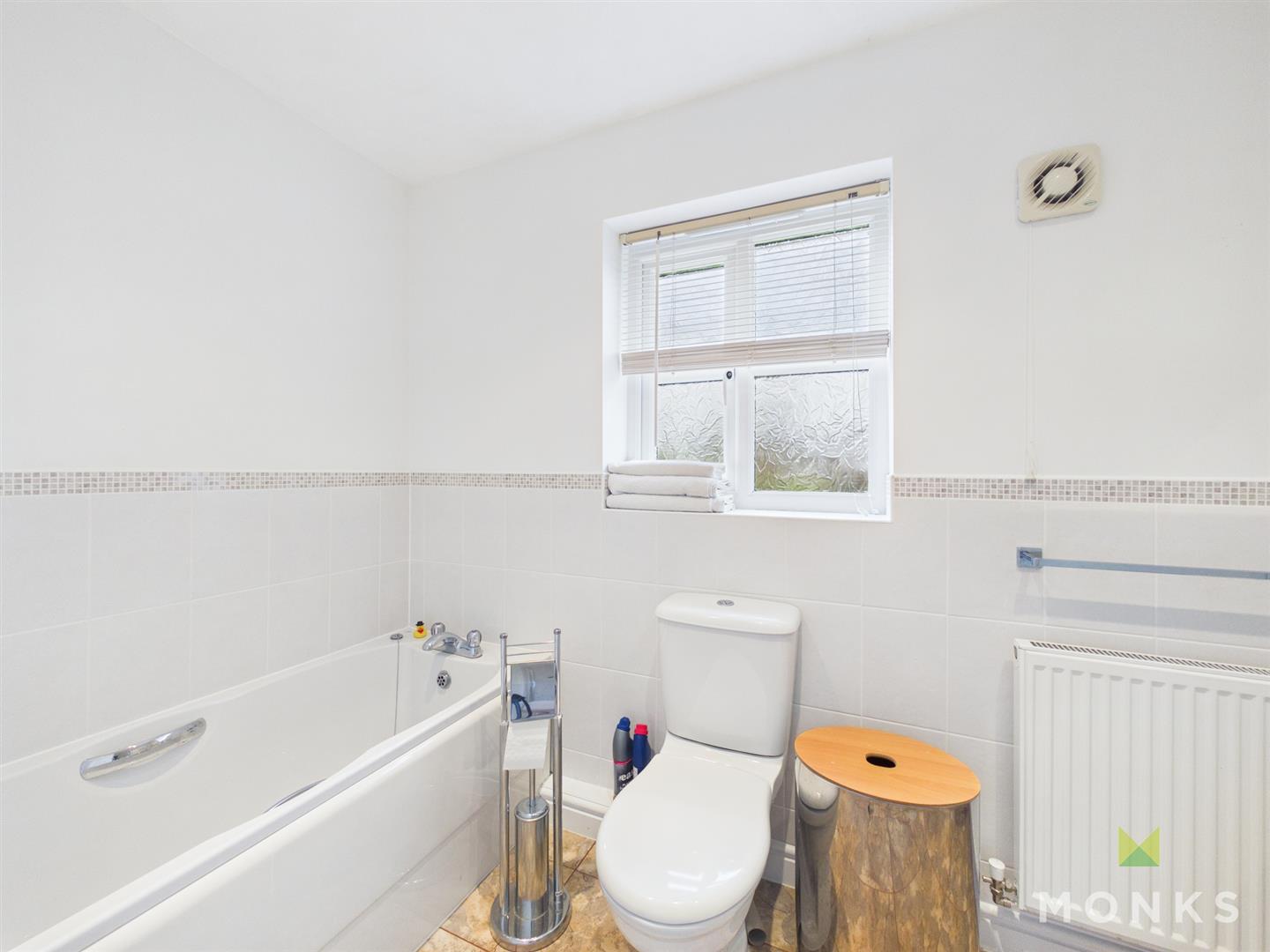 52 Milars Field, Oswestry, SY10 9PU For Sale